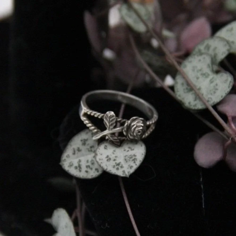 Sterling Silver Rose Flower Leaf Twisted Rope Band Ring Size 5.25